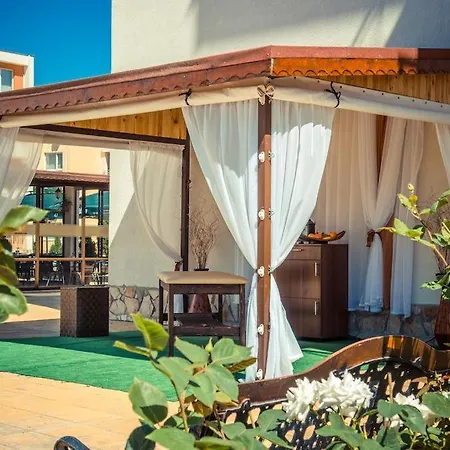 Private In Vp Nessebar Club Apartman Napospart